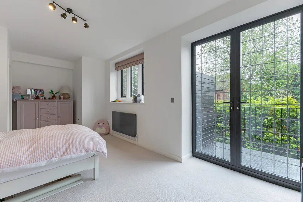 High Hilden Close, Tonbridge, TN10 photo 9