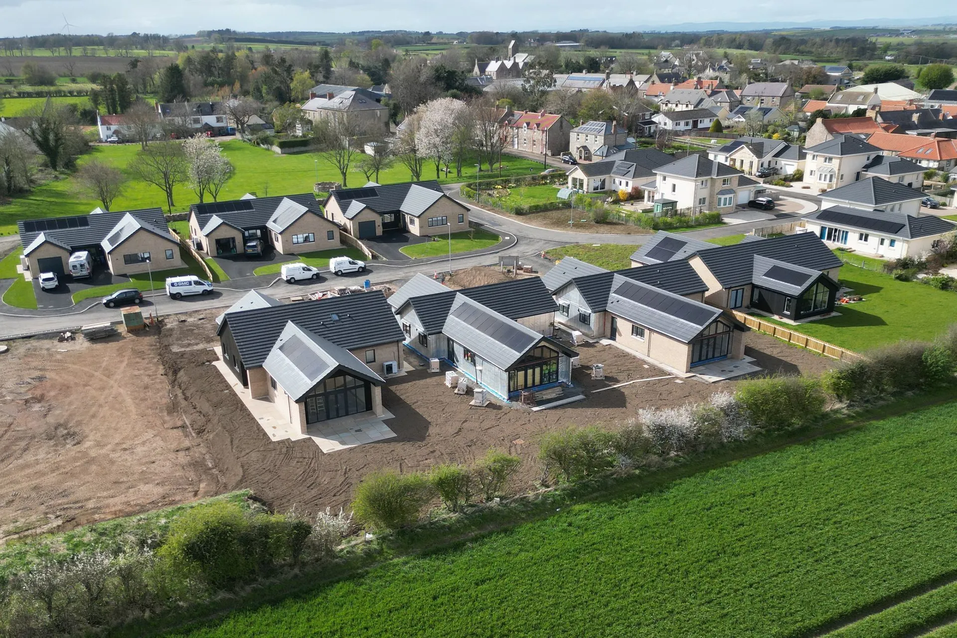 Property photo top 0
