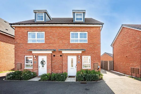 Clement Way, Warwick