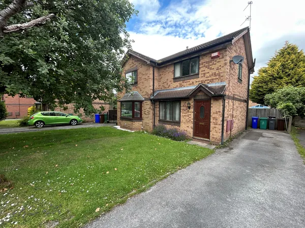 Goldcrest Close, Manchester,M22 4WU