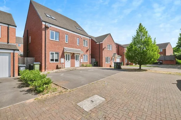 Bay Tree Court, Larchwood Road, WS5
