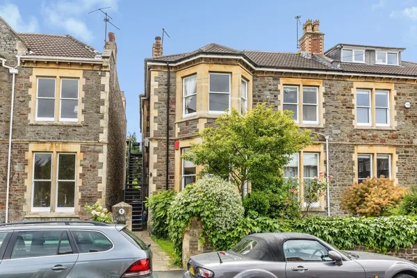 Westmoreland Road, Bristol, BS6