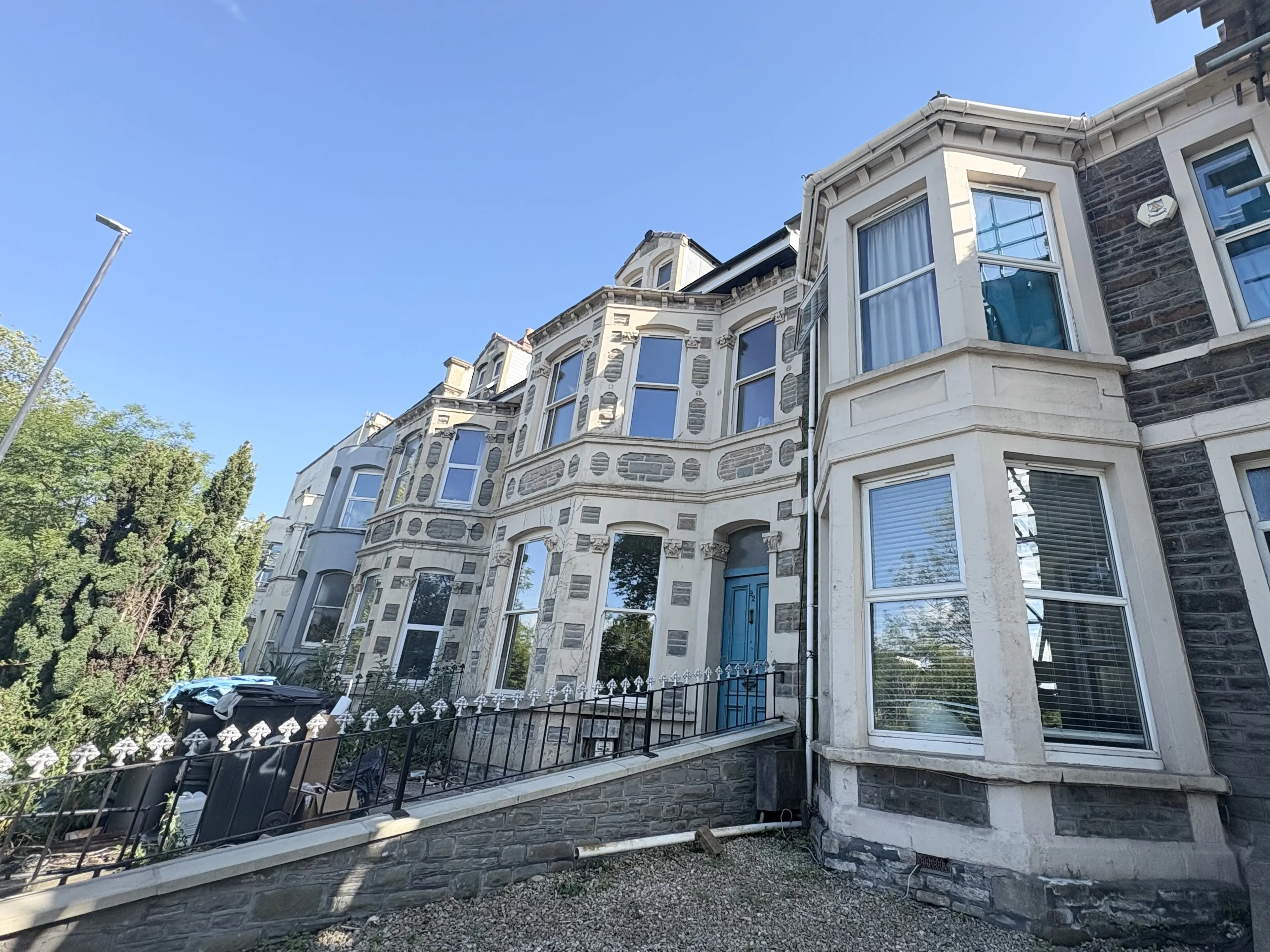 Property photo 0
