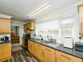 Walnut Avenue, West Winch, King's Lynn thumb 3