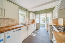 Brassey Road Winchester SO22 photo 3