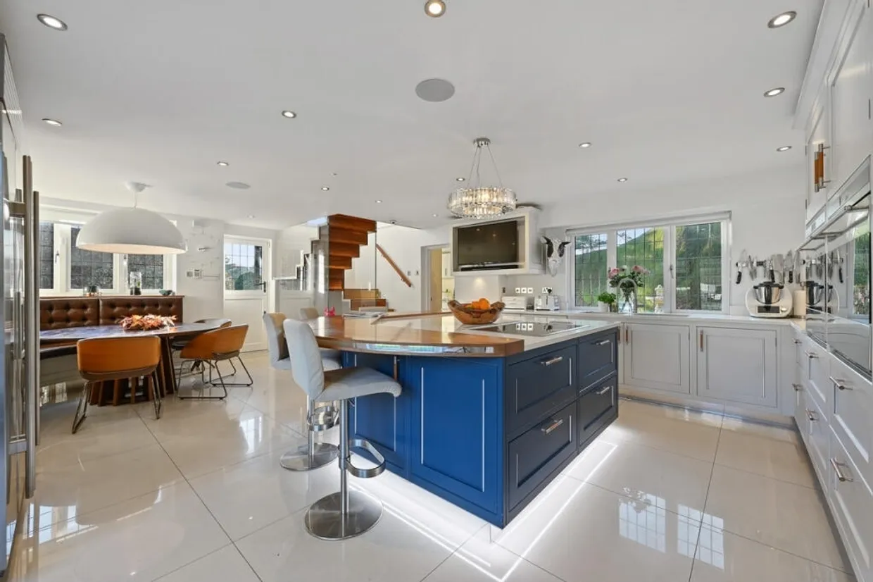Chandlers Lane Rickmansworth WD3 photo 7
