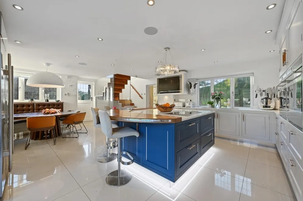 Chandlers Lane Rickmansworth WD3 photo 7