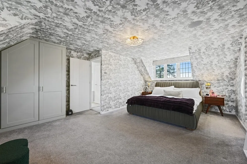Chandlers Lane Rickmansworth WD3 photo 9