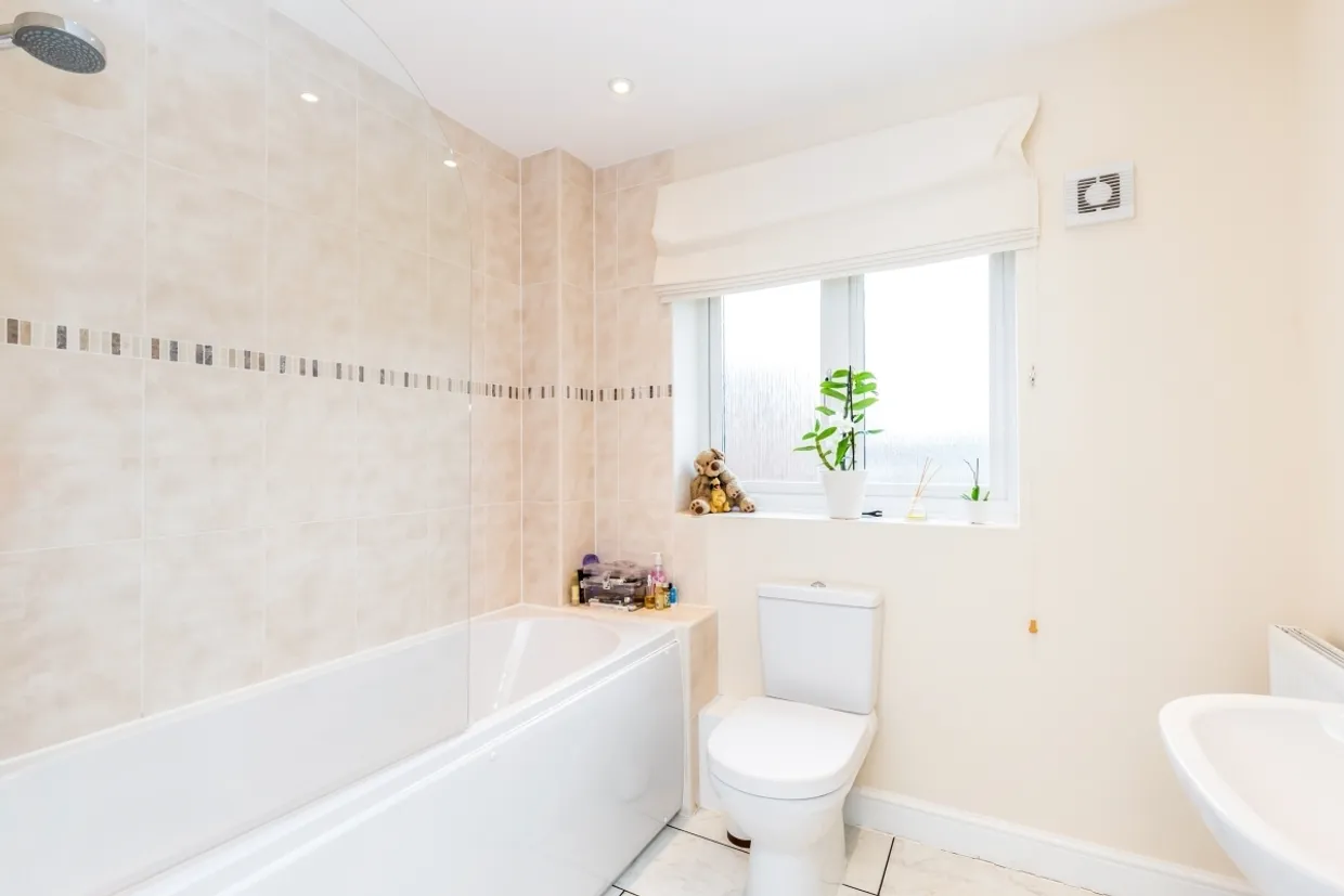 Park Road, Lillington, CV32 photo 9