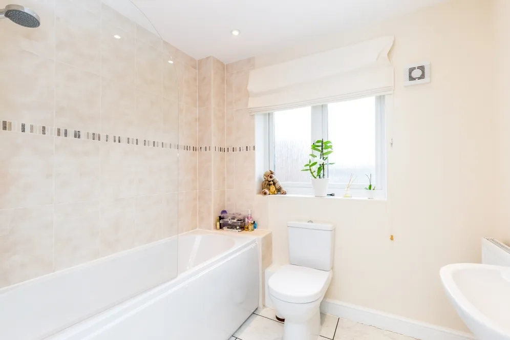 Park Road, Lillington, CV32 photo 9