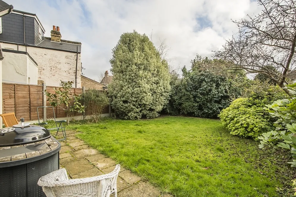 Cavendish Road London SW12 photo 3