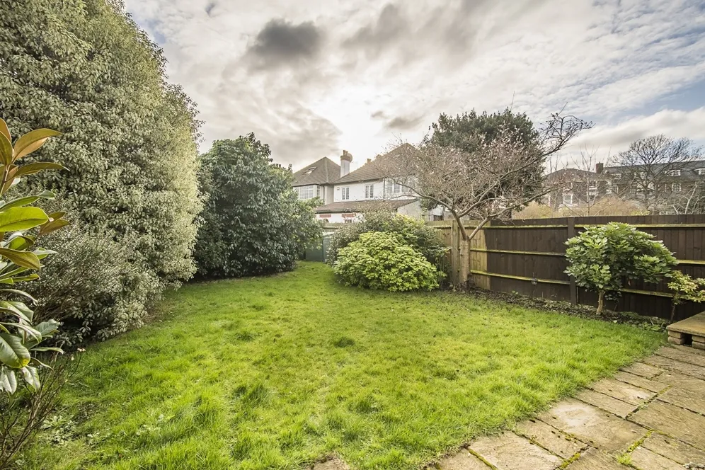 Cavendish Road London SW12 photo 5