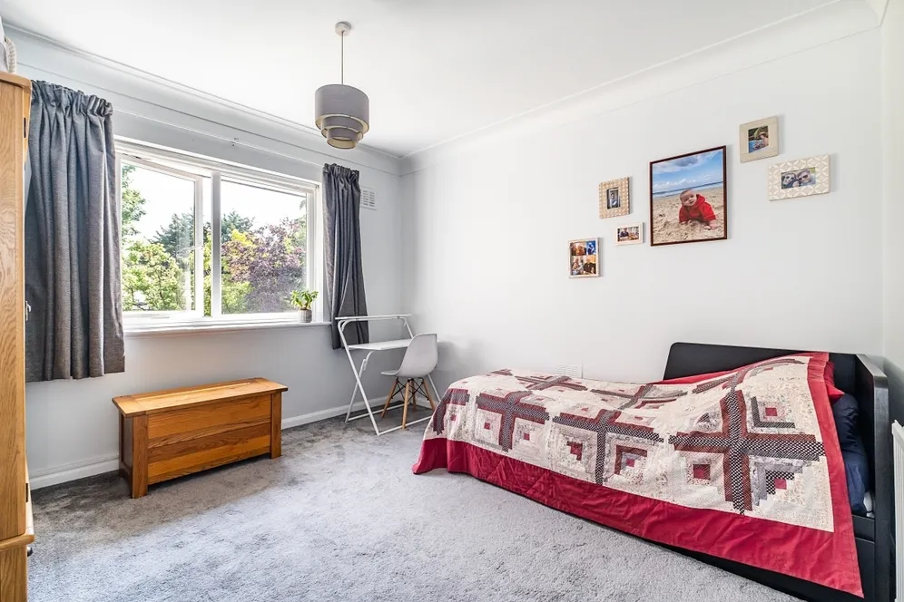 Thornton Road London SW12 photo 6