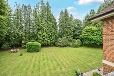 Heath Drive, Tadworth KT20 photo 18