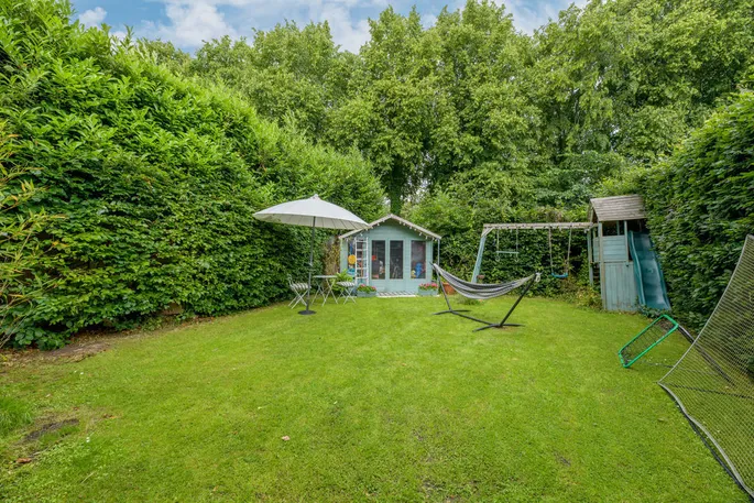 Property carousel image 17