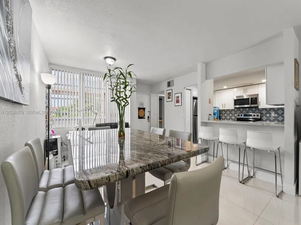 7021 Environ Blvd, Lauderhill, FL 33319
