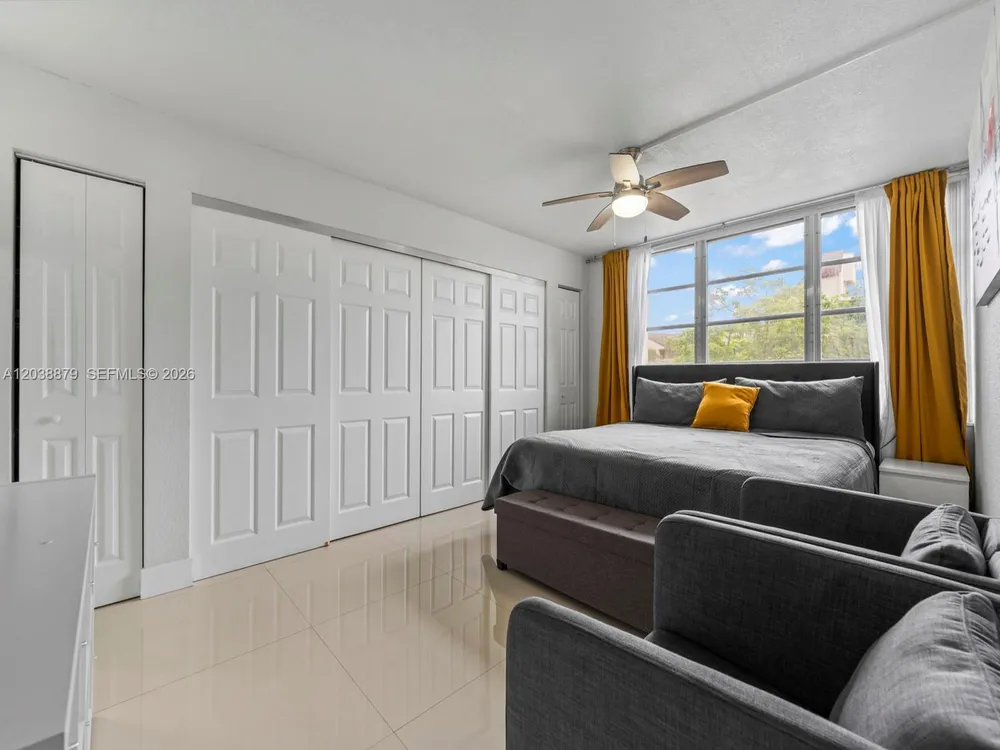 7021 Environ Blvd, Lauderhill, FL 33319