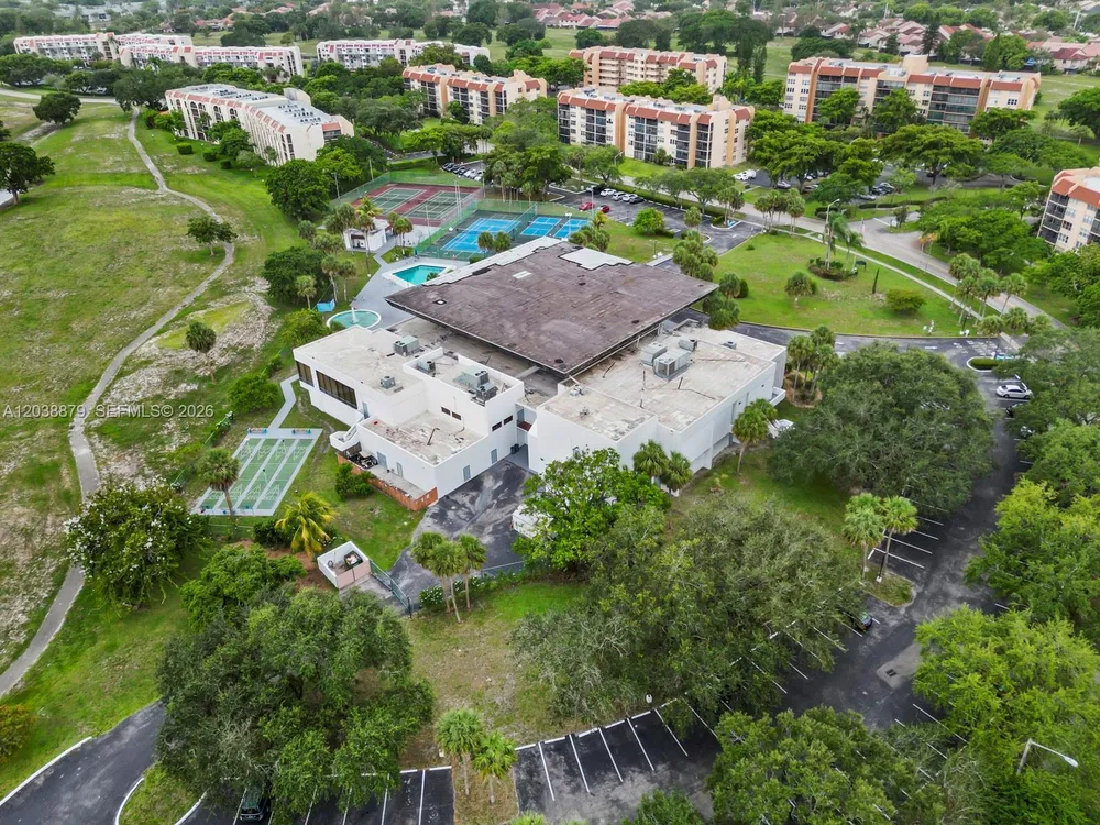 7021 Environ Blvd, Lauderhill, FL 33319