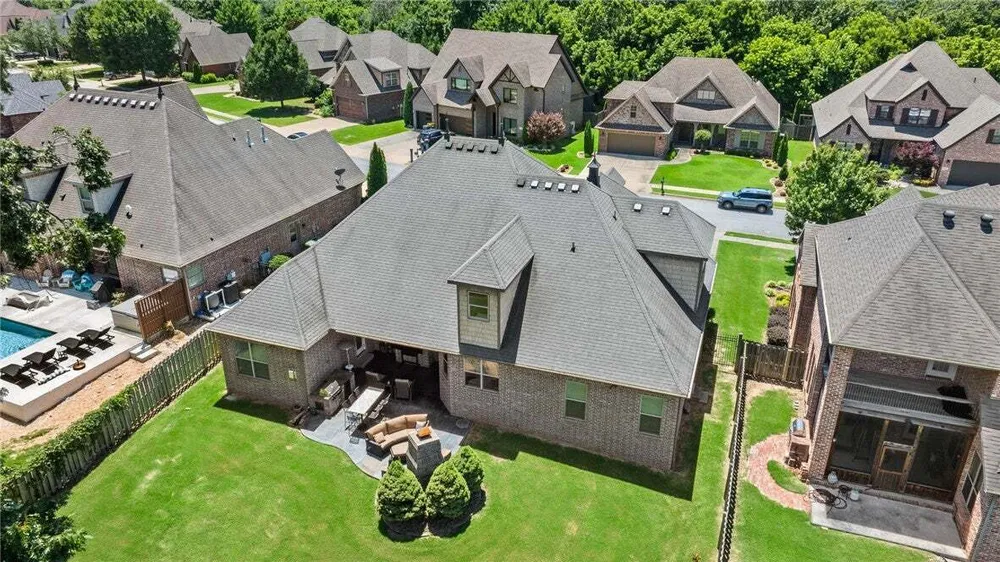 5405 Brighton Rd, Rogers, AR 72758