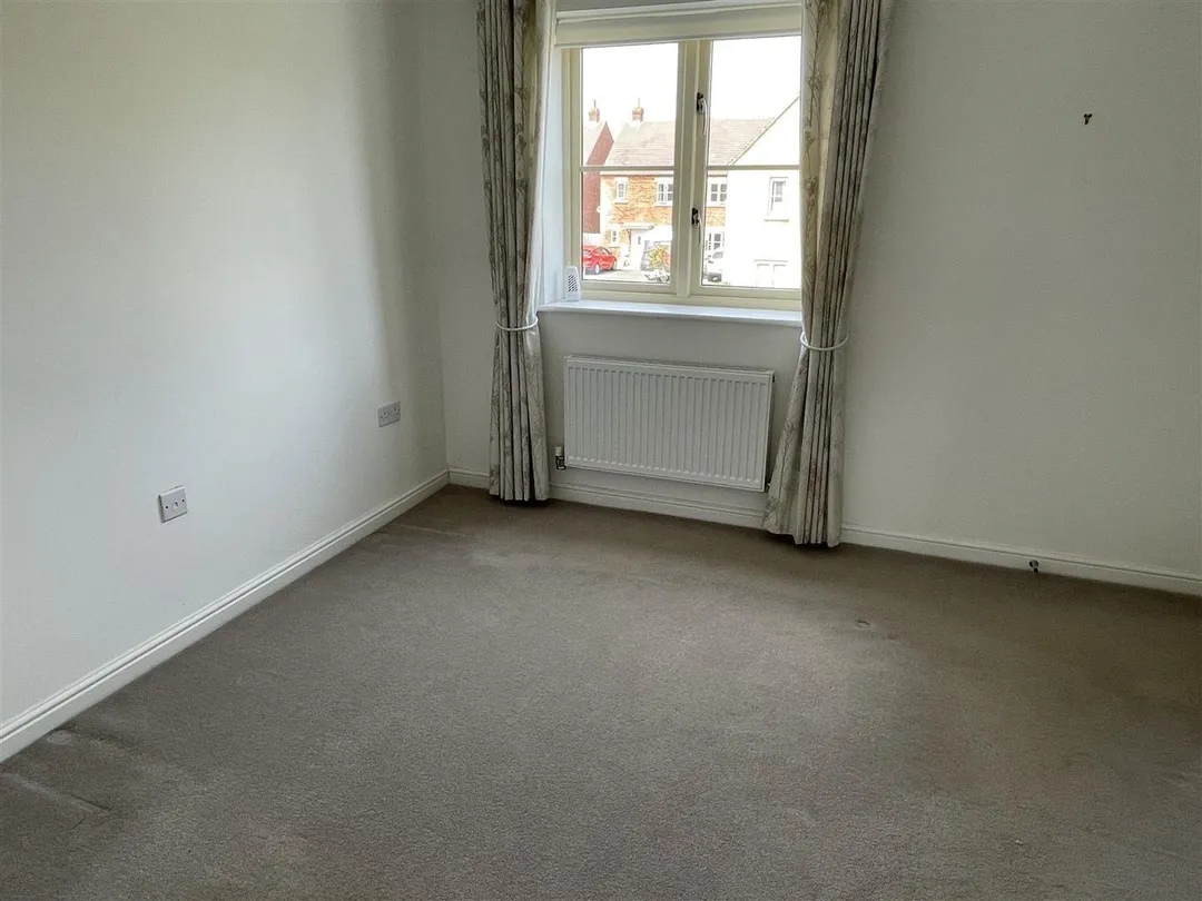 https://mr0.homeflow-assets.co.uk/files/photo/image/47644/5237/_x_/wUphx3sisUC55tOWrxkisQ.jpg