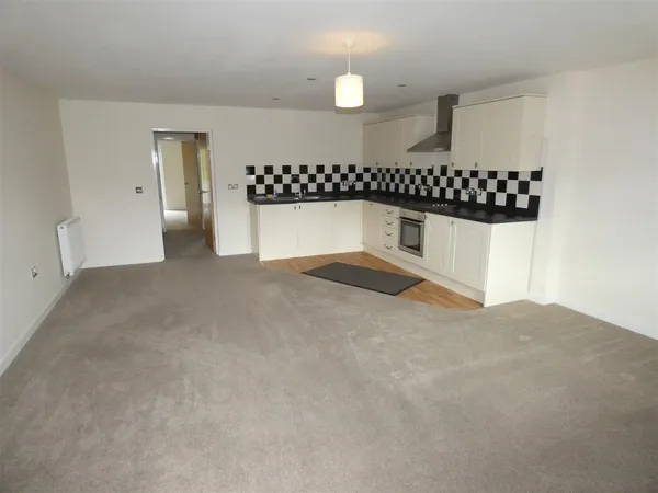 14 Castle Green Cottingham