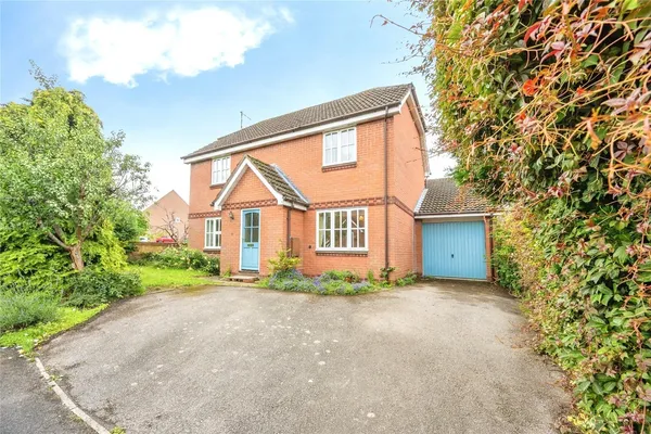 Quinton Close, Warwick, Warwickshire,...