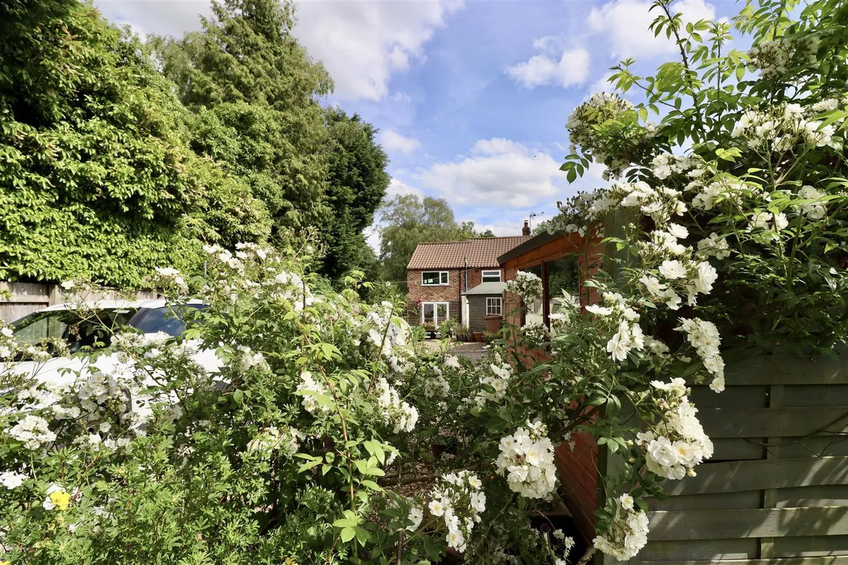 Nunburnholme, York