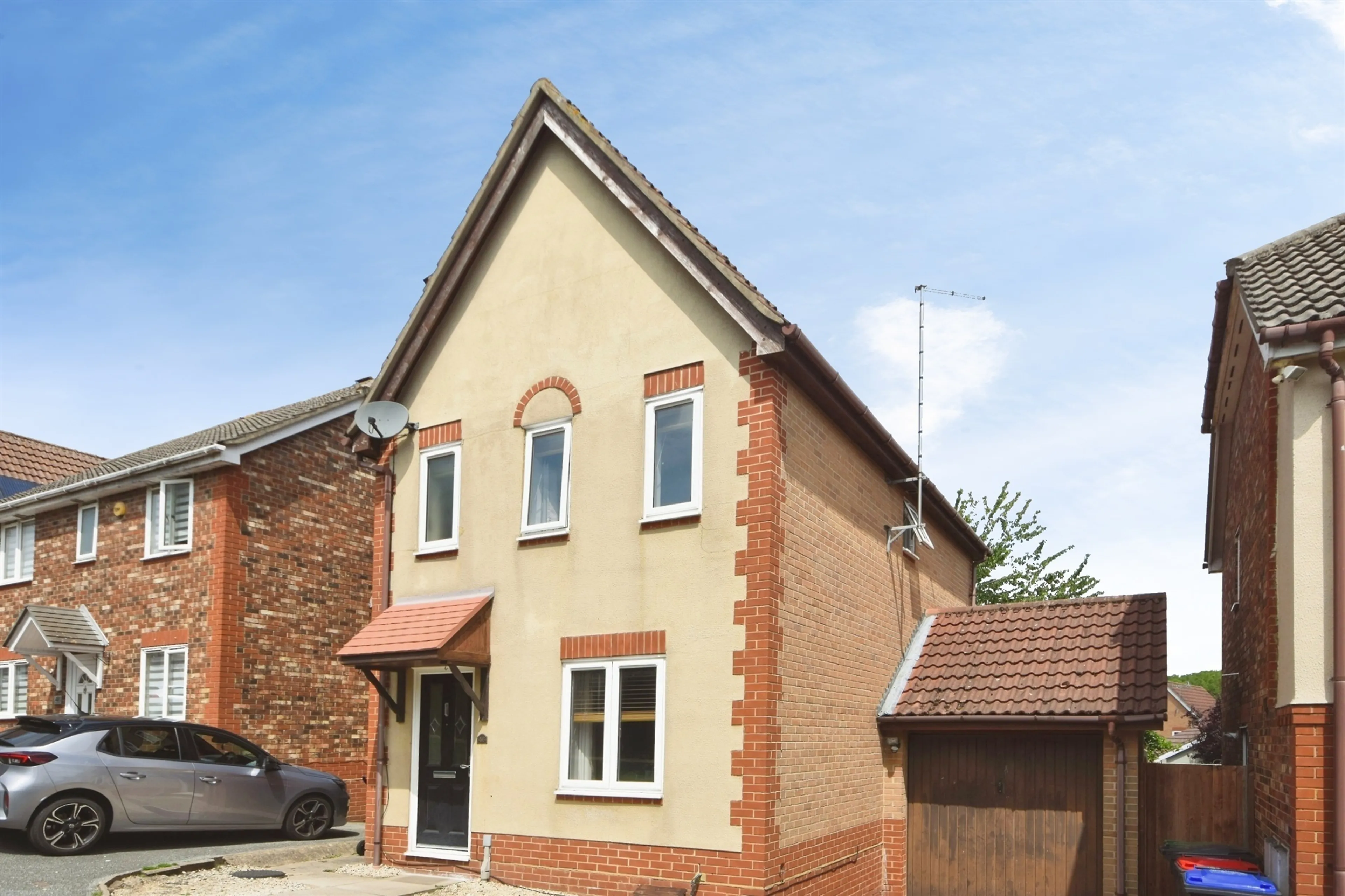 Property photo 0