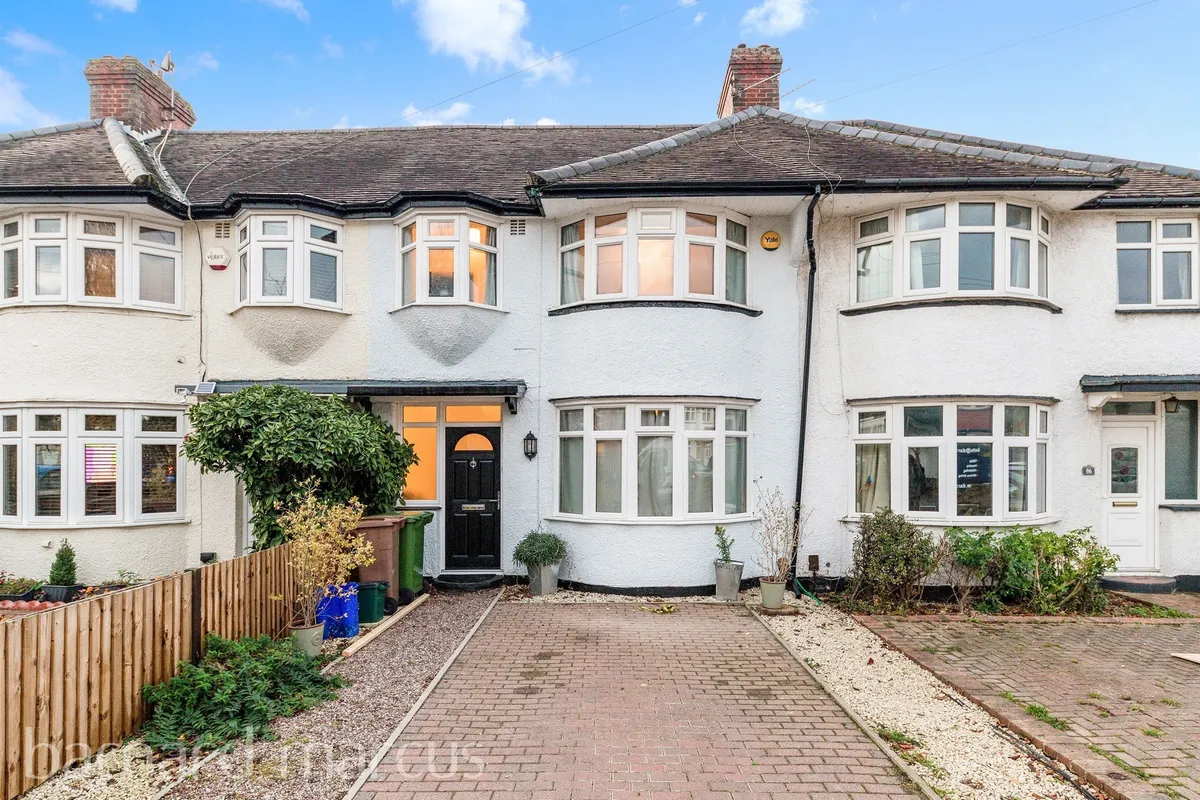 Kingston Avenue, Cheam, Sutton