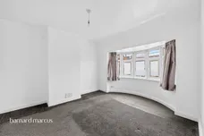 Kingston Avenue, Cheam, Sutton