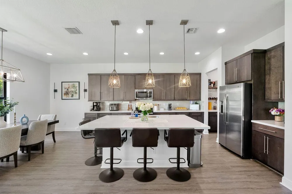 9013 NW 39th St, Coral Springs, FL 33065