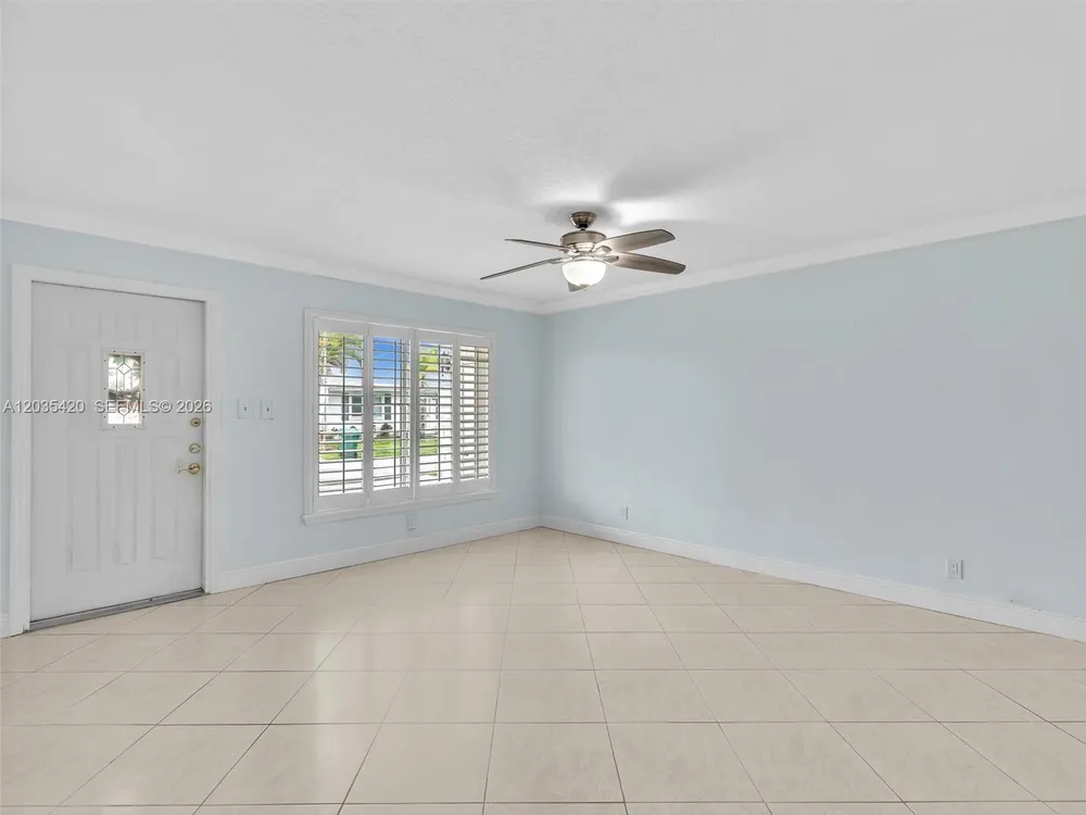 8511 NW 59th Ct, Tamarac, FL 33321