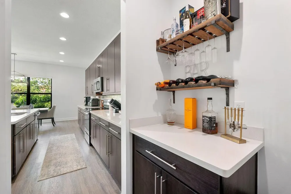 9013 NW 39th St, Coral Springs, FL 33065