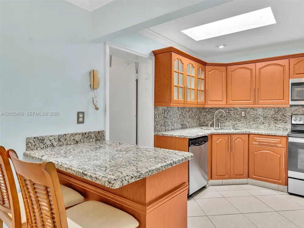 8511 NW 59th Ct, Tamarac, FL 33321