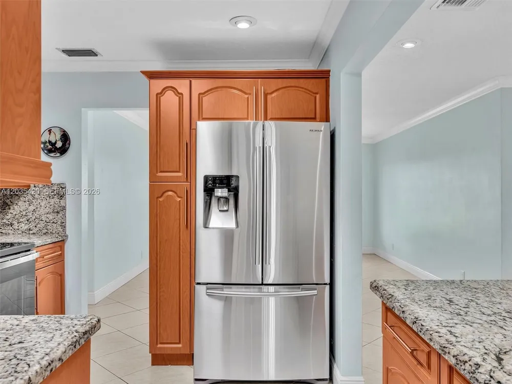 8511 NW 59th Ct, Tamarac, FL 33321