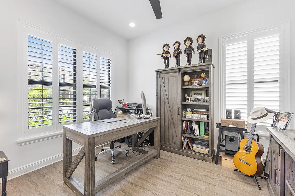 9013 NW 39th St, Coral Springs, FL 33065