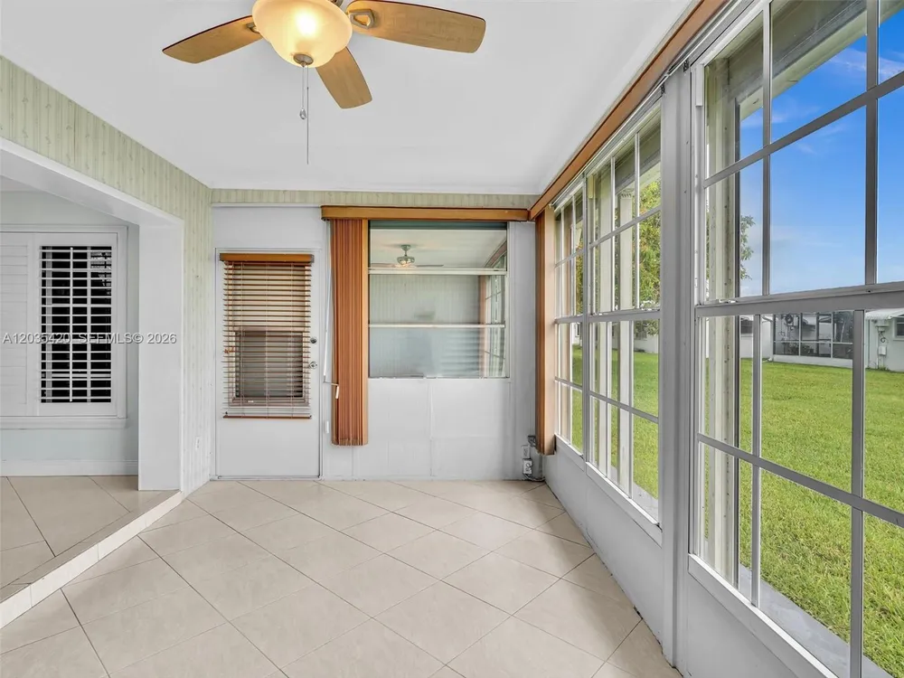 8511 NW 59th Ct, Tamarac, FL 33321