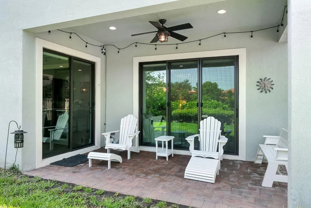 9013 NW 39th St, Coral Springs, FL 33065