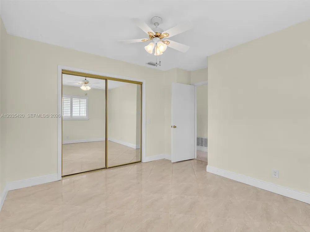 8511 NW 59th Ct, Tamarac, FL 33321