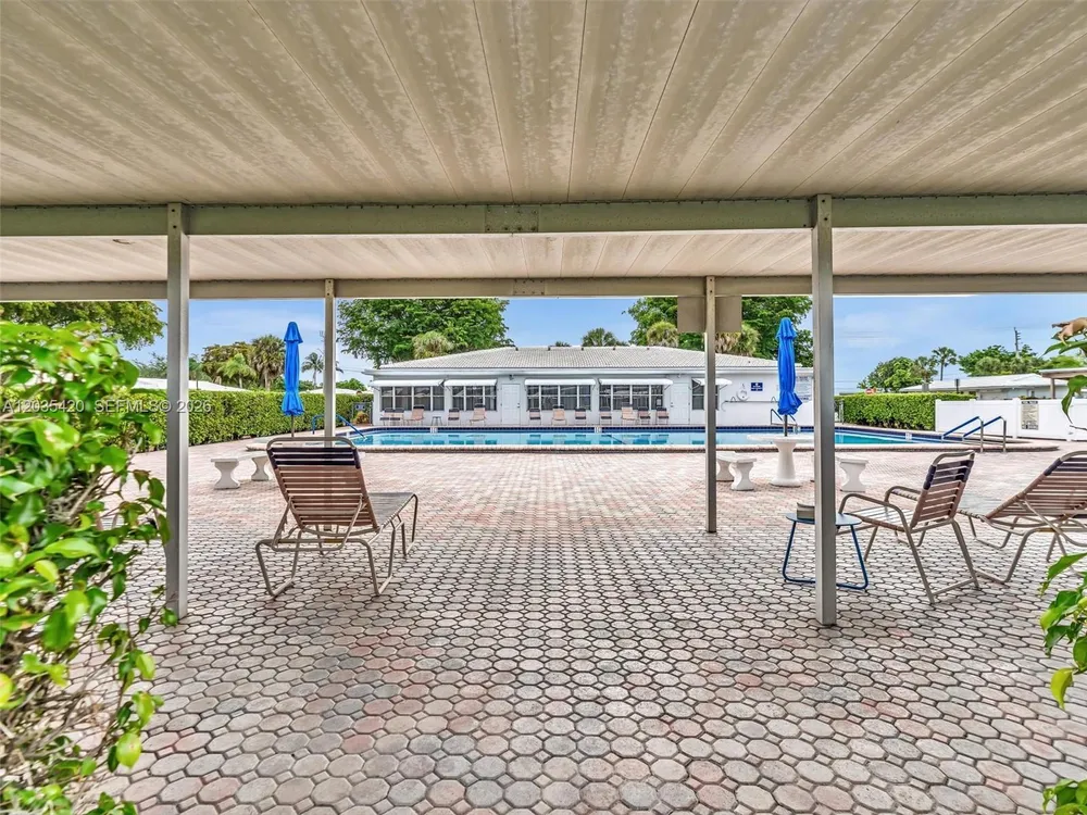 8511 NW 59th Ct, Tamarac, FL 33321