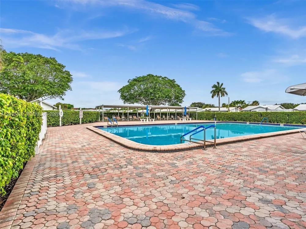8511 NW 59th Ct, Tamarac, FL 33321