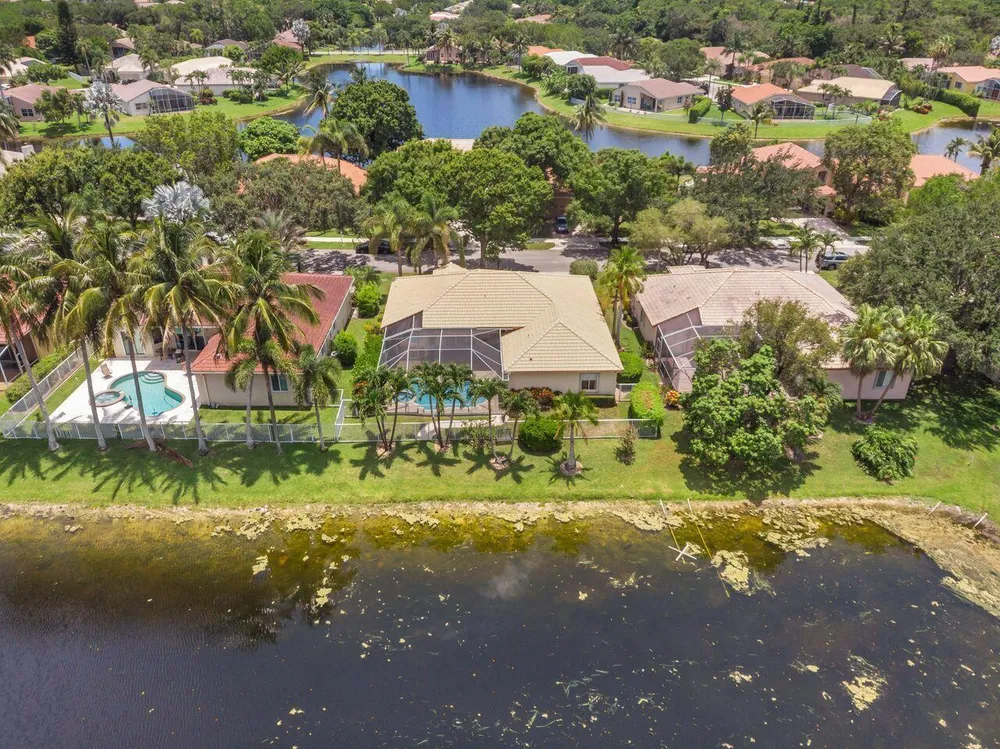 5031 Mallards Ct, Coconut Creek, FL 33073