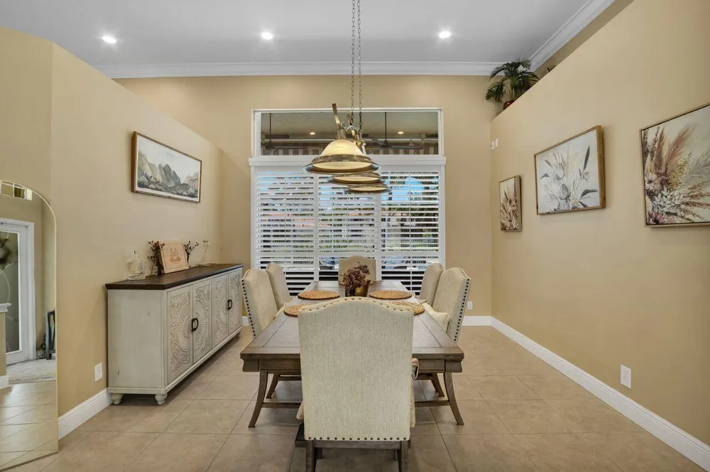 5031 Mallards Ct, Coconut Creek, FL 33073