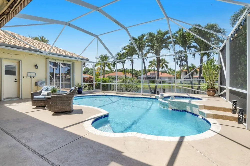 5031 Mallards Ct, Coconut Creek, FL 33073