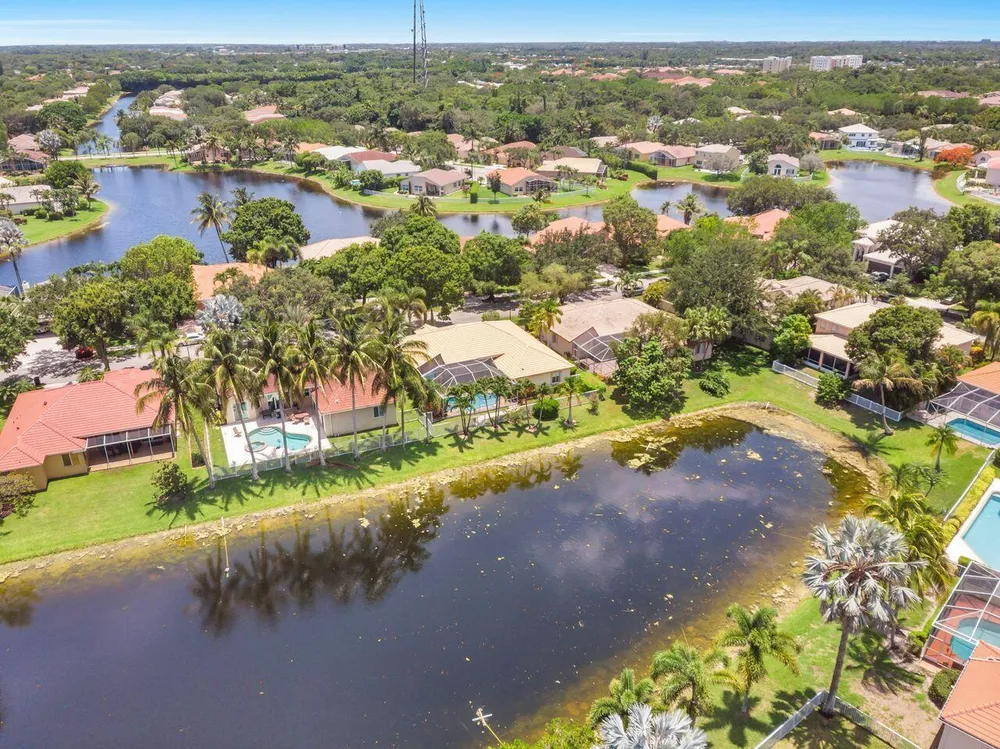 5031 Mallards Ct, Coconut Creek, FL 33073