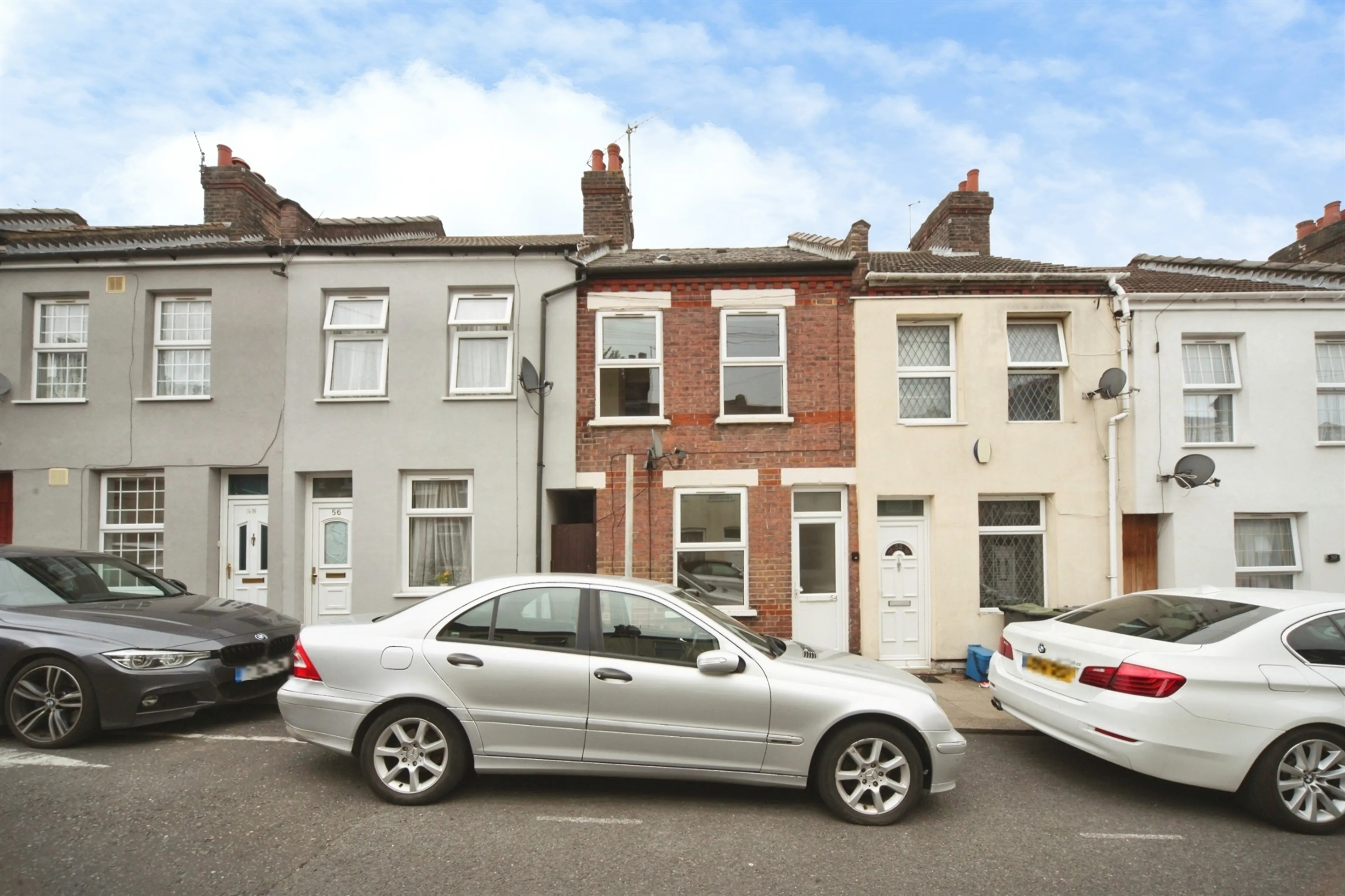 Property photo 0