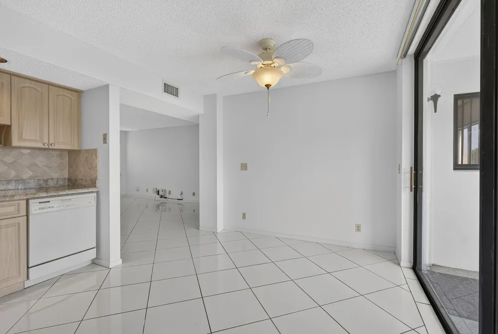5340 Las Verdes Circle, Delray Beach, FL 33484
