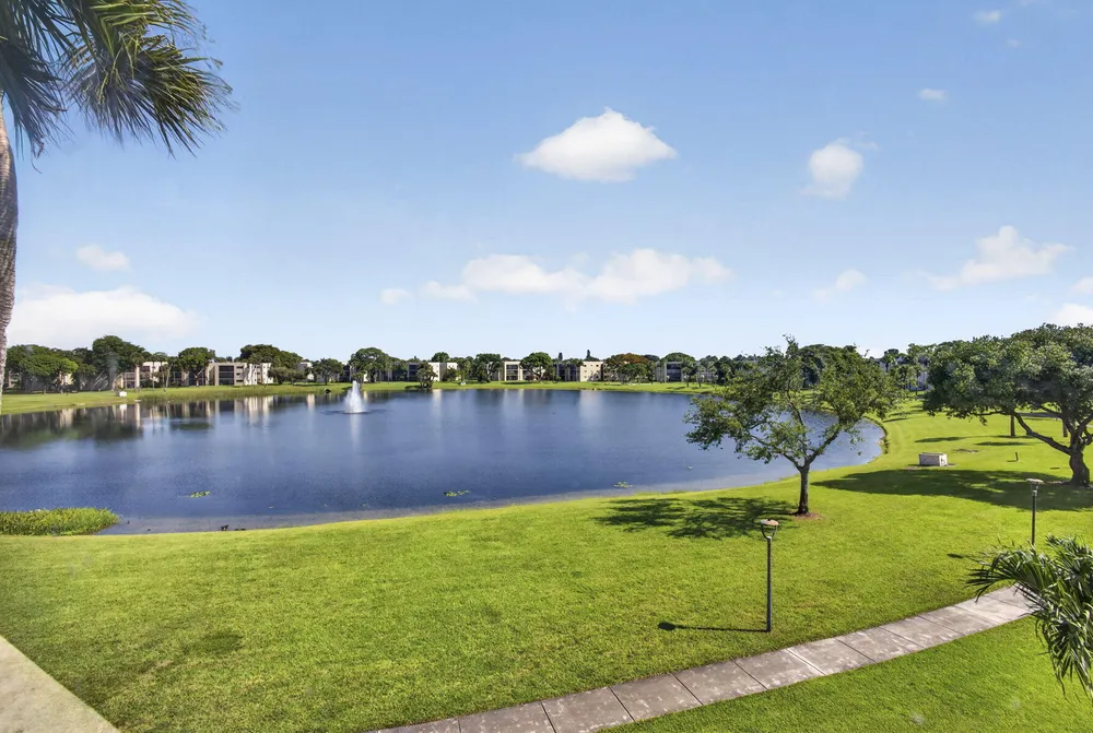 5340 Las Verdes Circle, Delray Beach, FL 33484