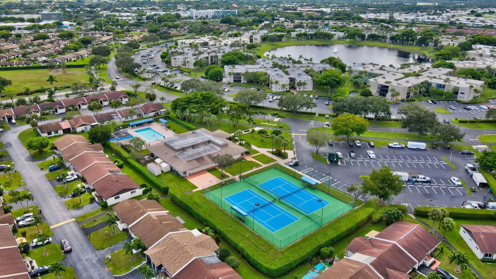 5340 Las Verdes Circle, Delray Beach, FL 33484