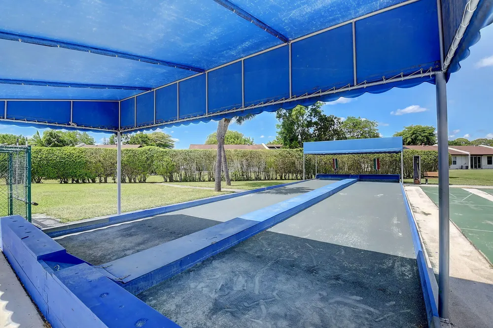 5340 Las Verdes Circle, Delray Beach, FL 33484